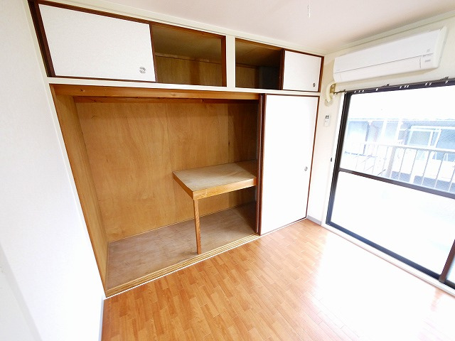 奥村マンションの収納|こまごまとしたものを収納できそうですね
