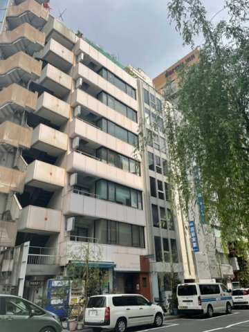 銀座山本ビルの外観