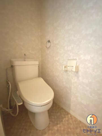リバティハイツのトイレ|落ち着いたトイレです