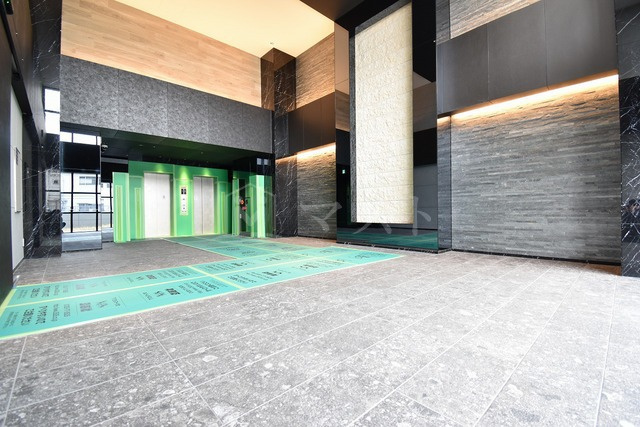 エスレジデンス福島グランデのロビー