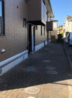船橋市飯山満町２丁目のアパートのロビー