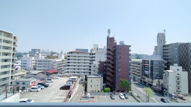 日商岩井京橋ハイツの展望|バルコニーからの展望です。
