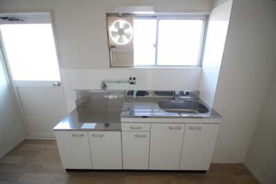 【キッチン】 | シーサイドハイツ神戸駒ヶ林