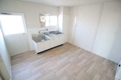 【居間・リビング】 | シーサイドハイツ神戸駒ヶ林