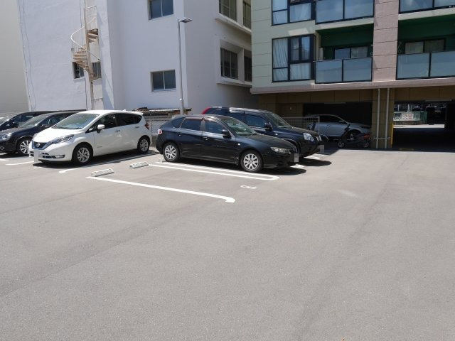 【駐車場】 | 藤８番館 | 藤８番館の駐車場