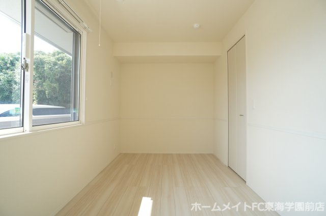 熊本市東区下南部１丁目のアパートの洋室