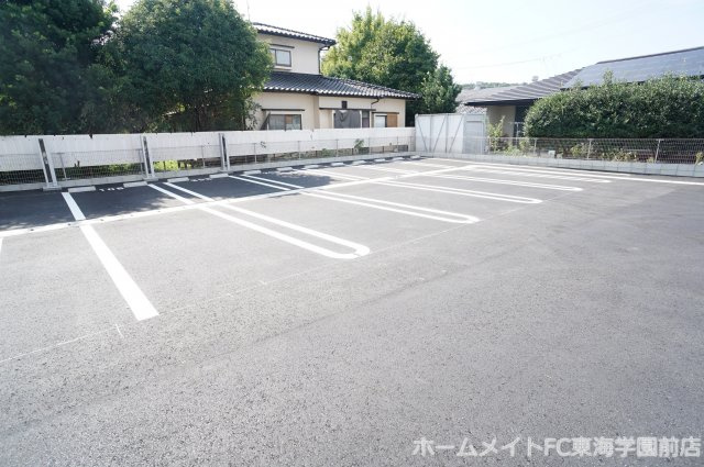 熊本市東区下南部１丁目のアパートの駐車場
