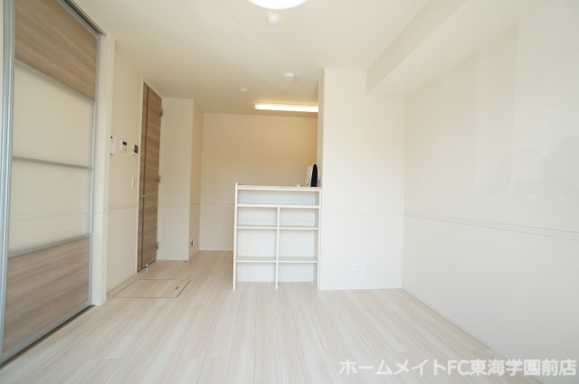 熊本市東区下南部１丁目のアパートの居間・リビング
