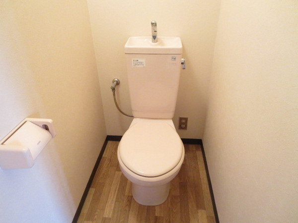 カトレアハイツのトイレ
