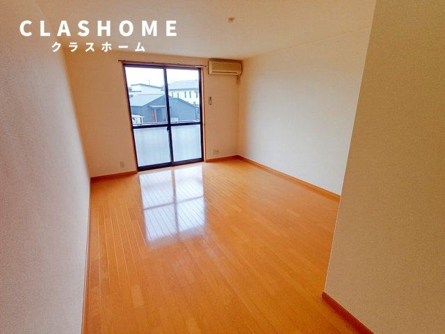 ブライトカメリア　　　刈谷市の賃貸ならクラスホーム刈谷店の居間・リビング|同物件の別部屋になります。