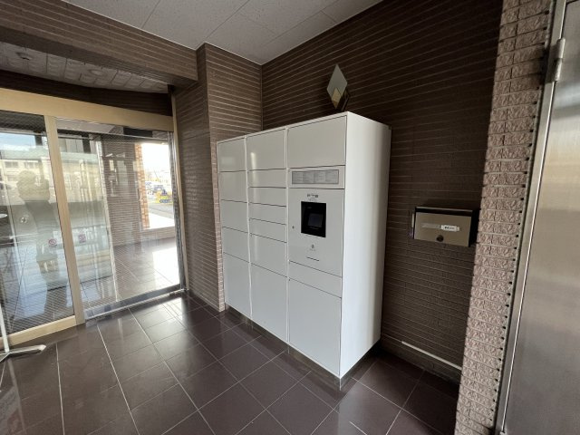 【エントランス】 | レジデンスカープ小山
