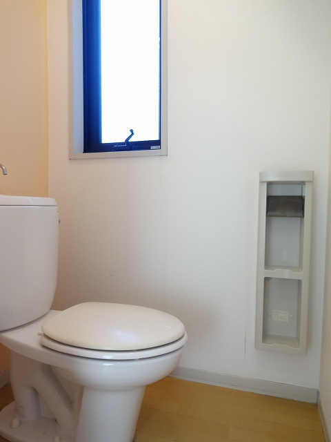 品川区中延３丁目のアパートのトイレ