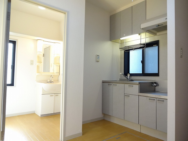 品川区中延３丁目のアパートの玄関