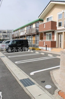 【駐車場】