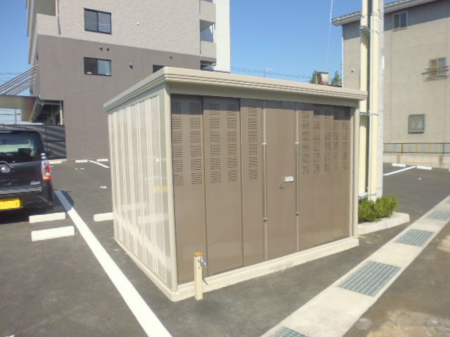 倉敷市四十瀬の賃貸マンションのその他共用部分|専用ゴミステーション・当番なし