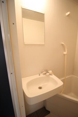 【洗面所】 | ハイツ１６５千舟 | バスルーム内洗面所