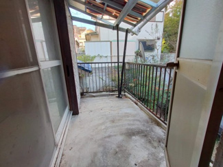 【バルコニー】 | 川西市鼓が滝１丁目中古戸建 | 南向きバルコニーです♪