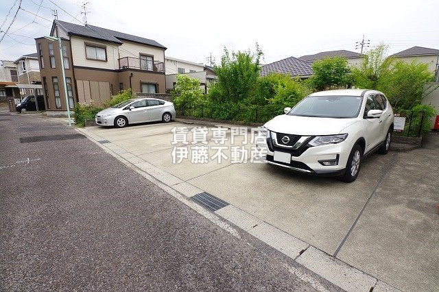 セジュール花萌の駐車場