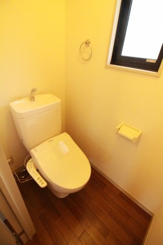 フォーレスツヅキのトイレ