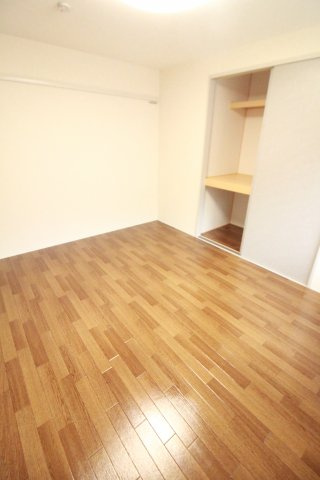 フォーレスツヅキの寝室