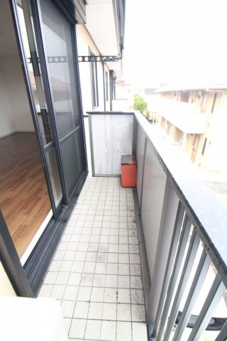 フォーレスツヅキのバルコニー