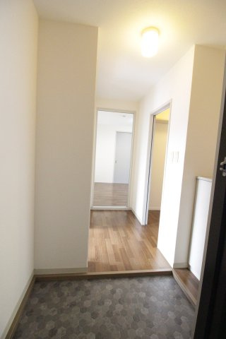 フォーレスツヅキの玄関