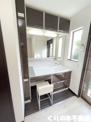 【洗面所】 | ハートフルオセロ | スペースが確保できる洗面所です