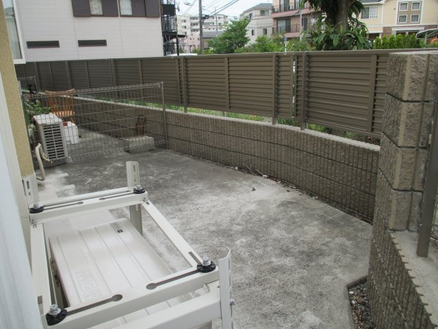ブレスユーCのバルコニー