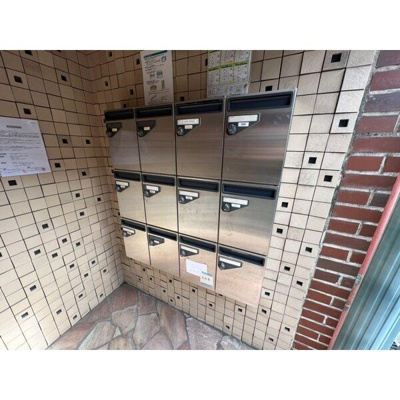 【エントランス】 | LakiaMaison稲津