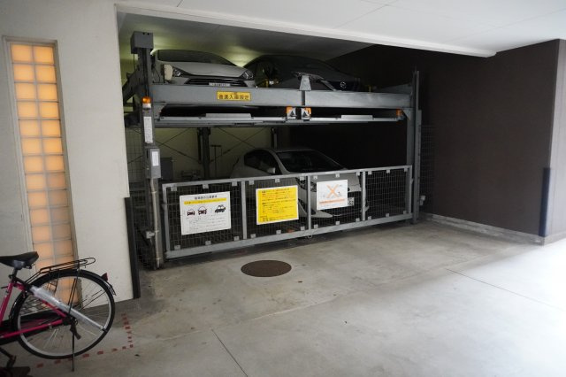 仲介手数料0！！アーデン東別院の駐車場