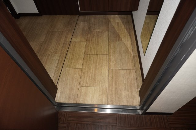 仲介手数料0！！アーデン東別院の玄関