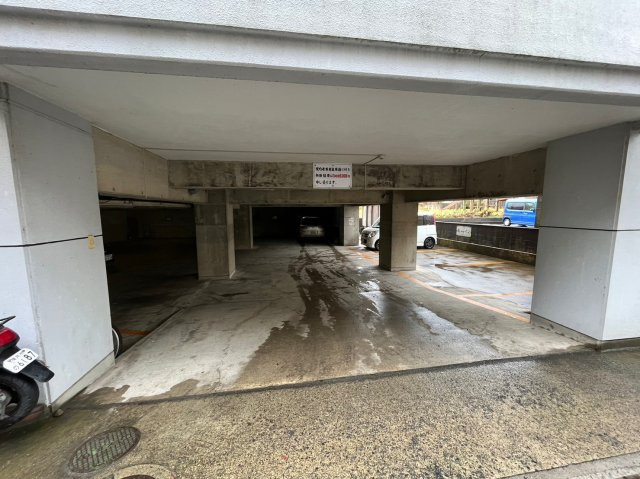 ゴールデンパーク豊島の駐車場