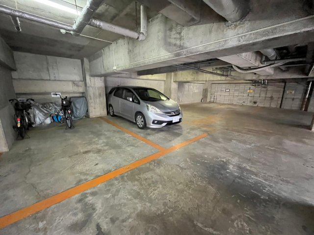 ゴールデンパーク豊島の駐車場