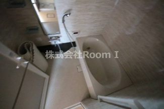 【浴室】 | ロイヤルパークス桃坂 | 落ち着いた空間のお風呂です