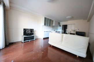 【洋室】 | ロイヤルパークス桃坂 | 洋室です