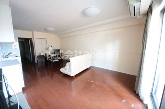 【寝室】 | ロイヤルパークス桃坂 | 落ち着いた色調の寝室です