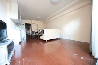 【内装】 | ロイヤルパークス桃坂 | 内装は落ち着いています