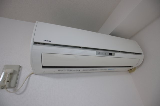 クリスタルガーデンの設備|エアコン