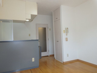 【寝室】 | フォー佳苑