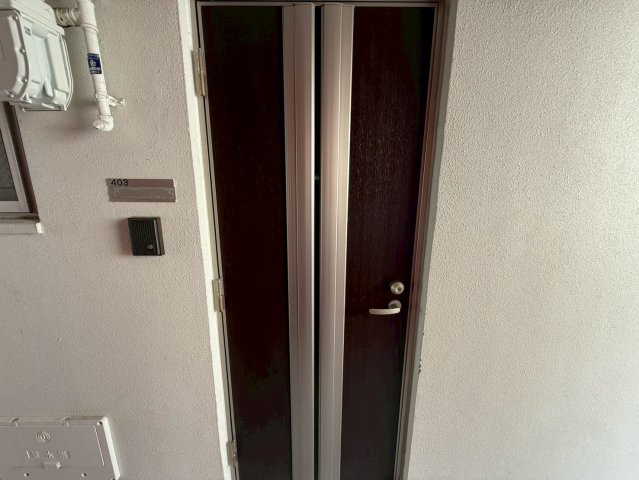 【玄関】 | ボーヌング安里 | ※退去前の為、写真と現状が異なる場合がございます