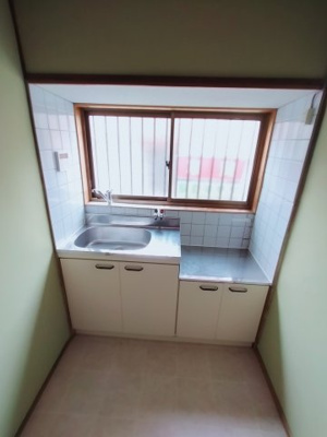 【キッチン】 | 北本町３丁目貸家