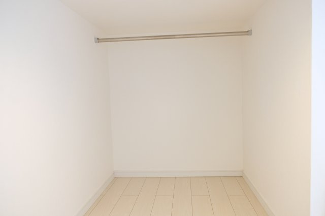 【収納】 | クレアシオン友井 | ロフト部分にも洋服掛けがあります