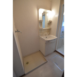 【洗面所】 | サニーウッドＡ | シャンプードレッサー、室内洗濯機置き場