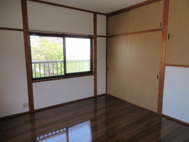 第5三幸荘の洋室