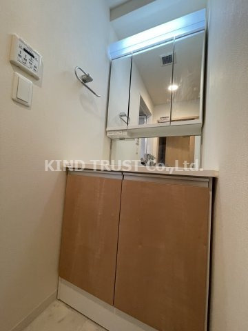 ジ　アドレス梅田の洗面所