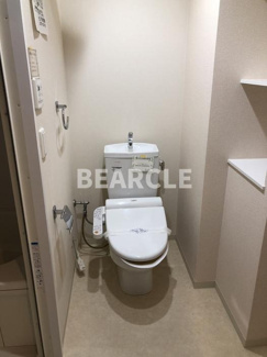 【トイレ】 | プレコート上鳥羽 | シンプルで使いやすいトイレです