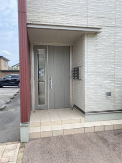 【エントランス】 | レセンテ紫峰ヶ丘