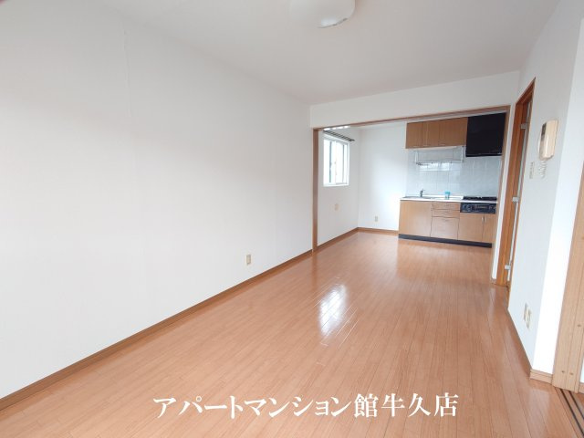 ヒーロー1番館のキッチン