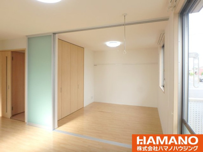 【洋室】 | シエーナ | 落ち着いた色調の洋室です