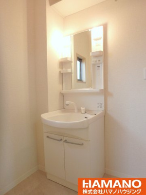 【独立洗面台】 | シエーナ | 独立洗面台あり、毎朝おしゃれに忙しい女性の方におすすめです